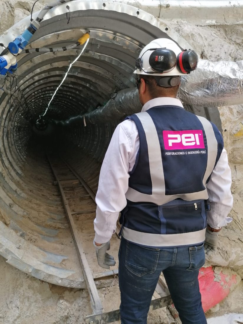 Construcción de Tunnel Liner en obras civiles sin zanja. Precio en Perú